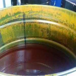 Resíduos de tintas e solventes Resíduos de tintas e solventes